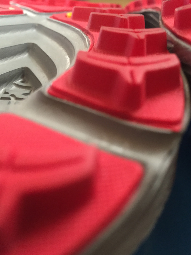 HOKA スピードゴート