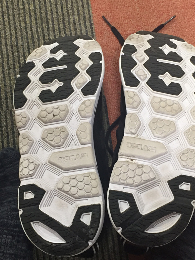 HOKA クリフトン２